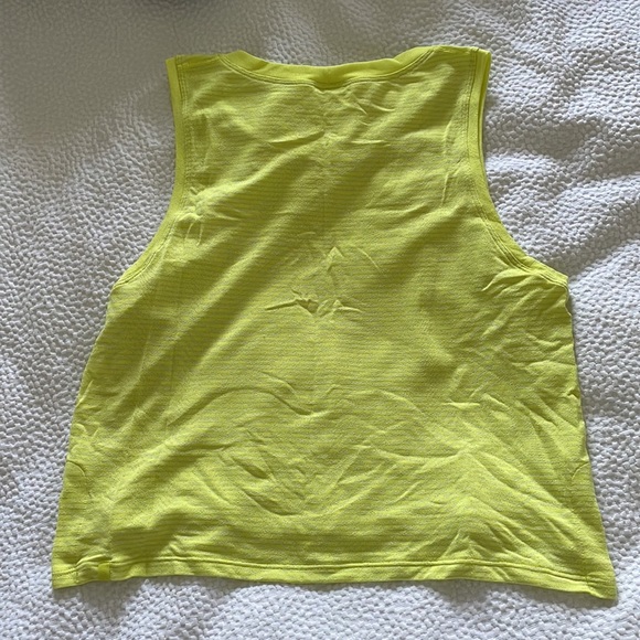 Lululemon Yellow Muscle Tank 6 - Picture 4 of 4